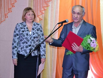Пусть наш клуб всегда будет полон народу