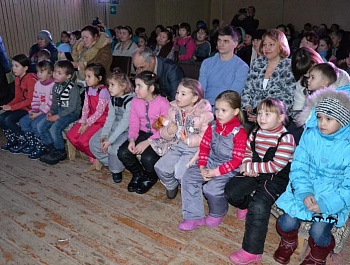 Пусть наш клуб всегда будет полон народу